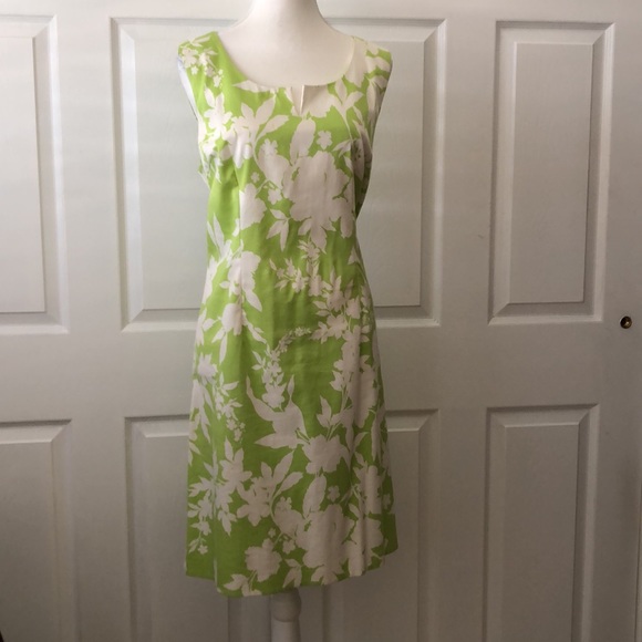 Real Clothes - Picture 2 of 4